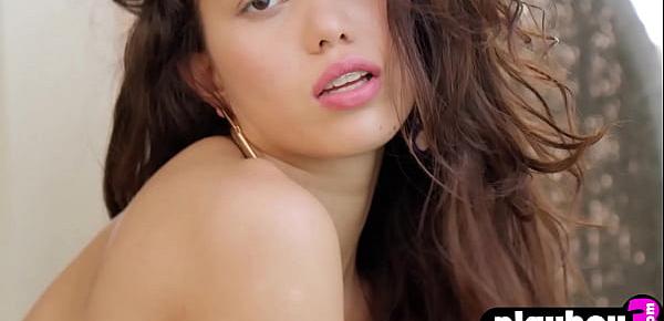 Watch Perfect asian teen kit rysha touching herself and passion posed in lingerie Sex Video